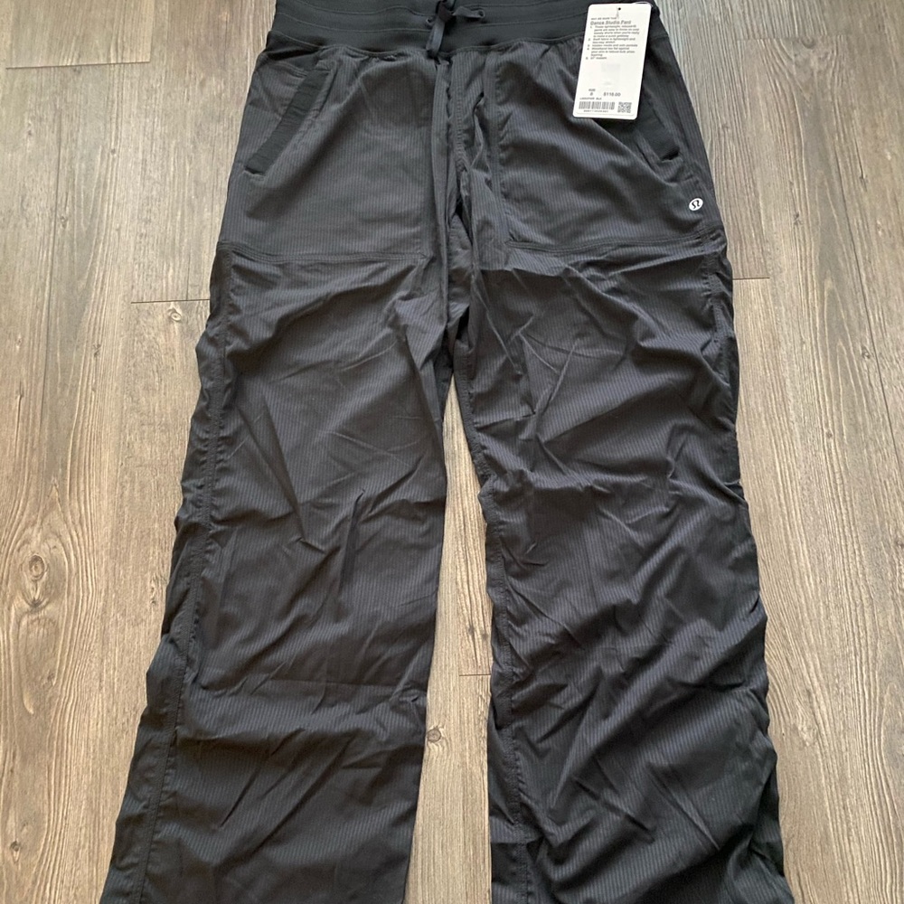 Nwt lululemon dance studio pants black sz 8